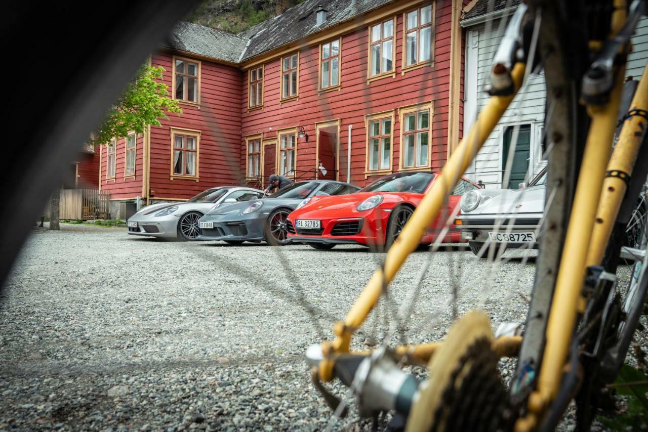 Laerdalsoren Motor *
